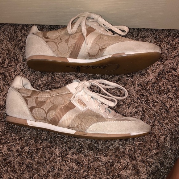 Coach Shoes - Picture 2 of 4